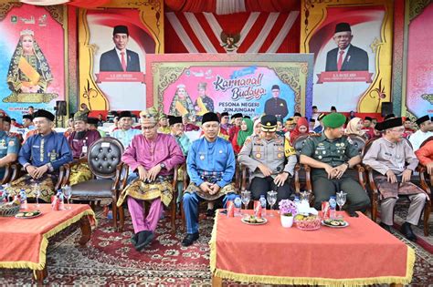 Meriah Wabup Bagus Santoso Pimpin Apel Dan Carnaval Hari Jadi Ke 512