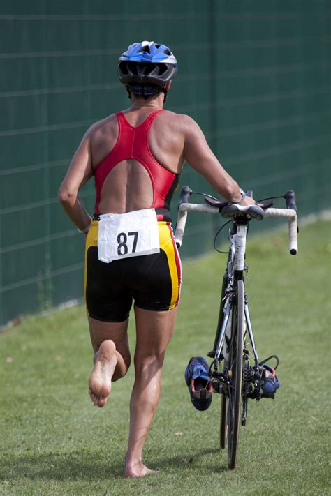 How to Master the Triathlon Transition | Triathlon.net