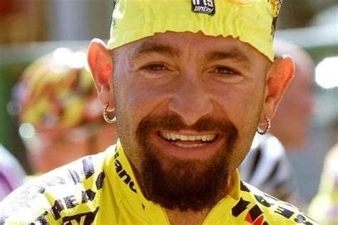 Marco Pantani Un Ricordo Del Pirata Coi Video Delle Sue Imprese