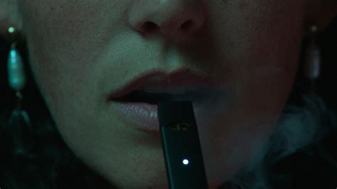 Juul Documentary Big Vape Documents The Rise And Fall Of One Of The