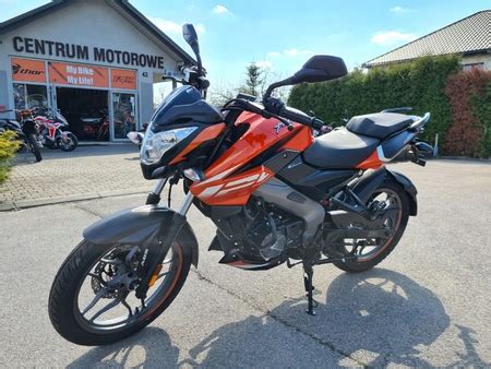 BAJAJ Motocykl Bajaj Pulsar Cc Naked Dulowa Occasion Le Parking