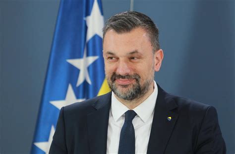 Oslobo Enje Konakovi Pozivam Dodika A I Sve Druge Politi Ke Aktere