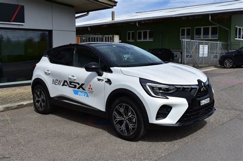 Vehicle - Mitsubishi Motors