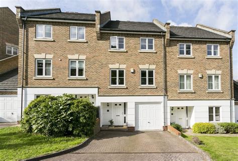 Sandhurst Road Tunbridge Wells 4 Bed Townhouse For Sale £600000