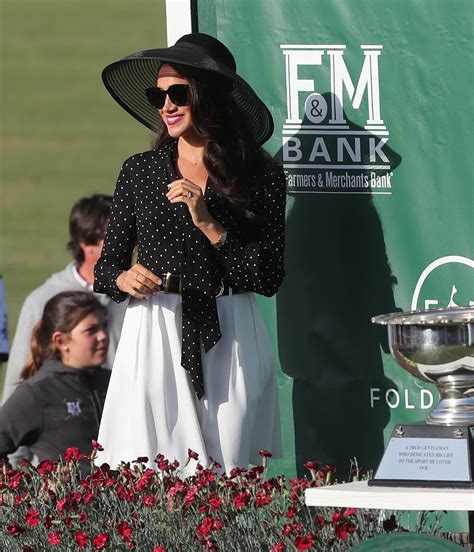 El Inesperado Beso De Meghan Markle Al Príncipe Harry En Un Torneo De