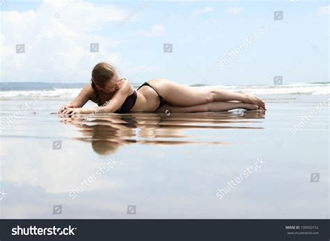 Sexy Bikini Model Stock Photo 109950152 Shutterstock