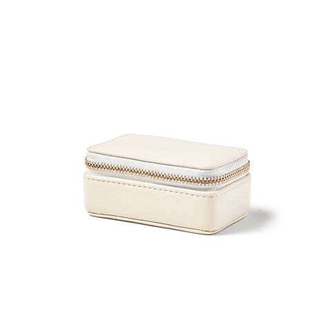 Small Travel Jewellery Case in Ivory Pebble | Travel jewelry, Jewelry case, Travel jewelry case