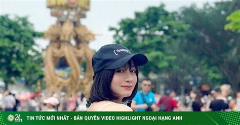 Mê mẩn với thần thái ngoài sân cỏ của hot girl đội tuyển nữ Việt Nam