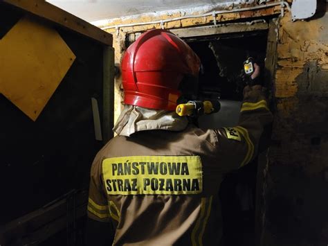 Niebezpieczny pożar piwnicy przy ul Kasztanowej w Siemianowicach