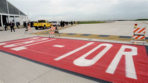 O'Hare opens latest new runway in decadelong modernization