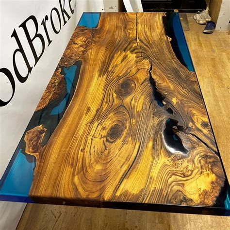 Столешница из эпоксидной смолы и капового карагача 140х70 – заказать на ...