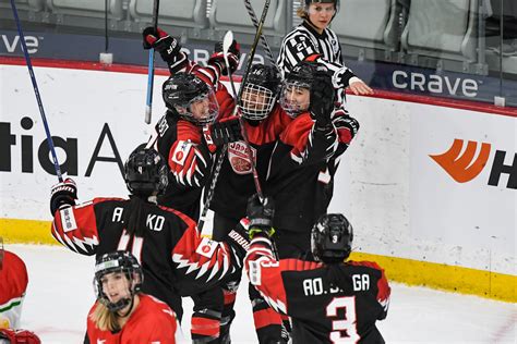 Ice Hockey Smile Japan Advances To Quarterfinals At Womens World