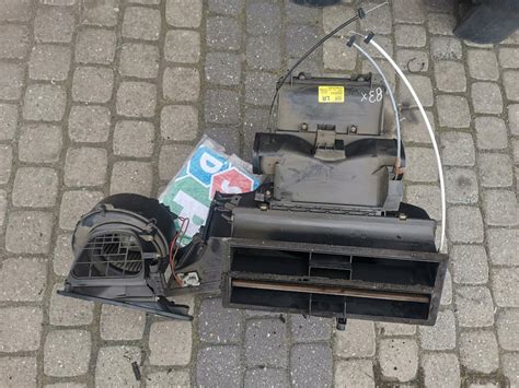 Obudowa Nagrzewnica Wentylator Rezystor OPEL ASTRA 90560354 4370211