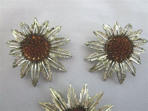 Vintage SARAH COVENTRY Sunflower Gold And Amber Brooc Gem