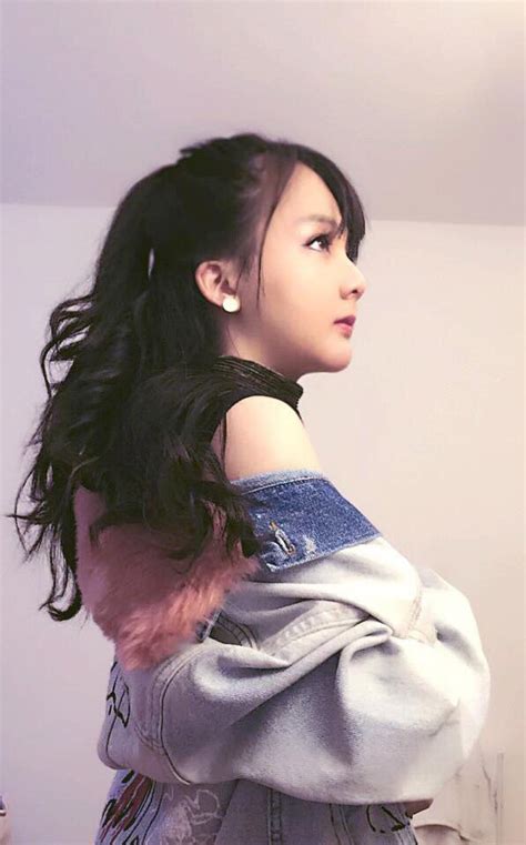 Nhan sắc ngọt ngào của hot girl du học nổi tiếng Hà thành