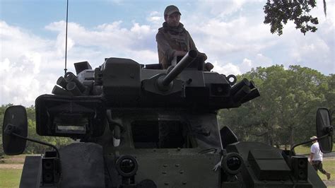 Airsoft War Armored Warfare Dv8 Airsoft Ft Fv721 Fox Cvr Youtube