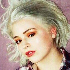 kloe net worth
