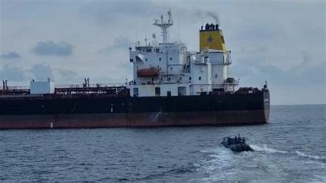 TNI AL Tangkap Dua Kapal Tanker Pengangkut Minyak Sawit 50detik