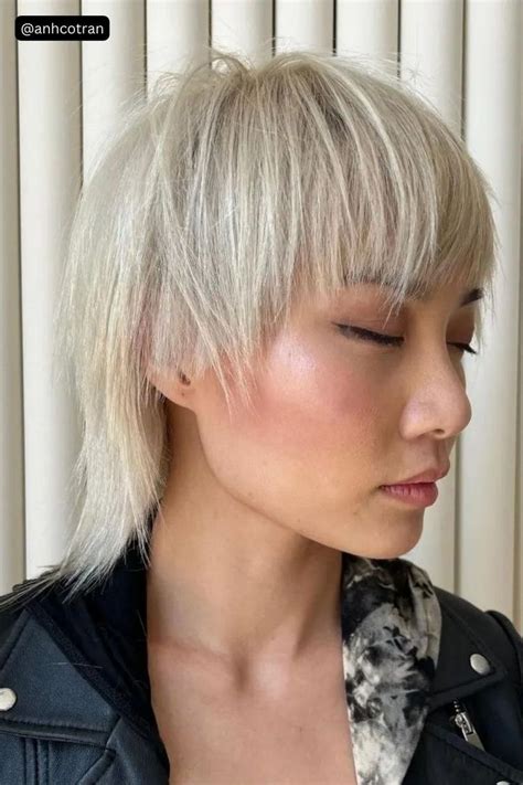 50 Short Straight Hair With Bangs Trends To Try Asap Artofit