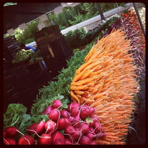 Union Square Farmers Market | Union square farmers market, Local food ...