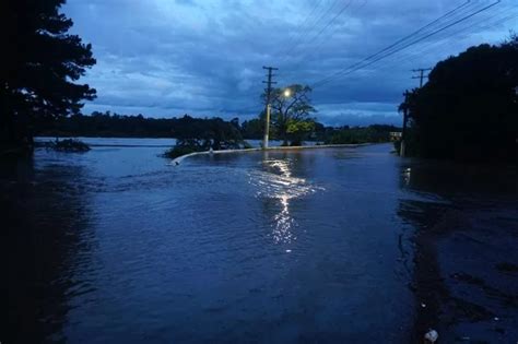 N Vel Do Rio Vacaca Sobe Ultrapassa R Gua De Medi O E Mil