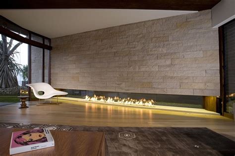 Chic Linear Fireplace Ideas Modern Fireplaces With Great Visual Appeal