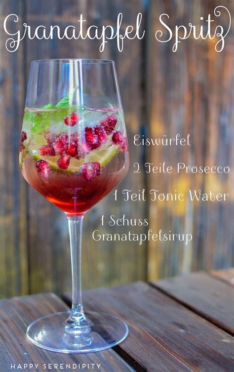 Rezepte für erfrischende Sommergetränke Granatapfel Spritz und