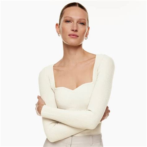 Aritzia Tops Aritzia Babaton Sculpt Knit Sweetheart Long Sleeve