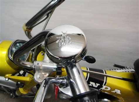 Honda Dax St 50 G Im Erstlack Candy Yellow Special Zu Verkaufen Restaurierung Moped Fahrzeuge