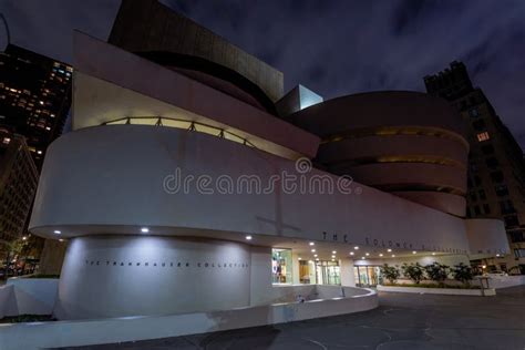 Guggenheim Museum at Night editorial photo. Image of skyline - 145817666