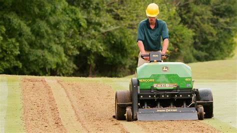 Golf & Sports Turf | Aeration Equipment | John Deere AU