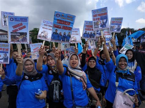 Dianiaya Polisi Dua Pewarta Foto Lapor Ke Propam Polrestabes Bandung