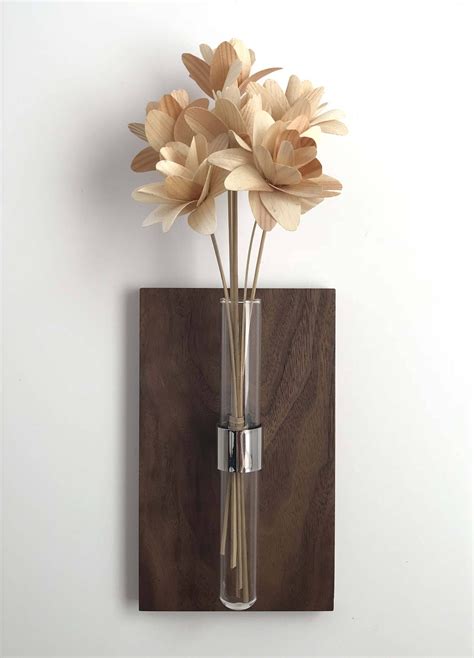 Modern Wall Mount Bud Vase Glass Vase Wooden Wall Hanging Wall