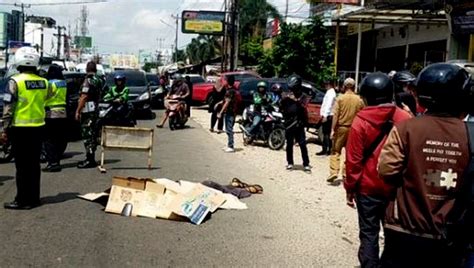 Kecelakaan Di Palembang Tewaskan Pemotor Akibat Terlindas Truk