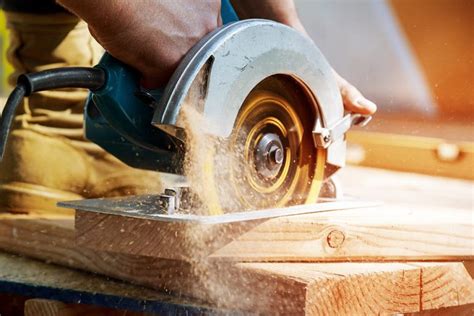 33 Different Types of Wood Cutting Tools - Homenish