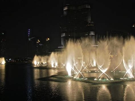 Discover 12 Things to do in Downtown Dubai | Checkout Now!