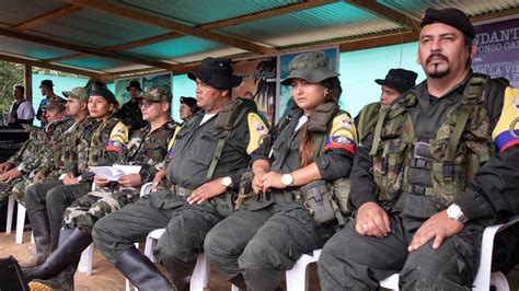 Gobierno De Colombia Y Disidencia De Farc Inician Negociaciones Y Cese