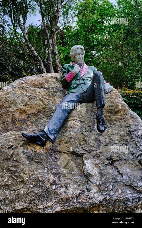 Republic Of Ireland Dublin Oscar Wilde Monument In The Merrion Square