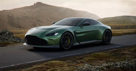 Aston Martin V12 Vantage Meet The Ultimate Elite Finale