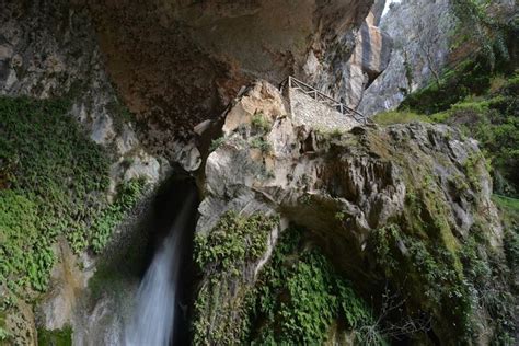 Museo Zabaleta Miguel Hernández LA CUEVA DEL AGUA DE TÍSCAR DECLARADO