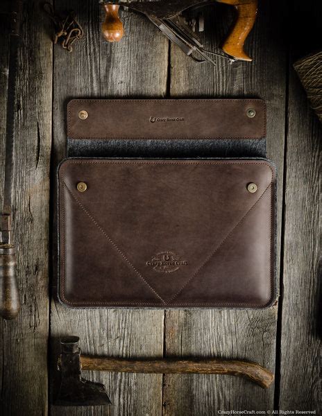 Leather MacBook Pro/Air Case | Wood Brown – Crazy Horse Craft