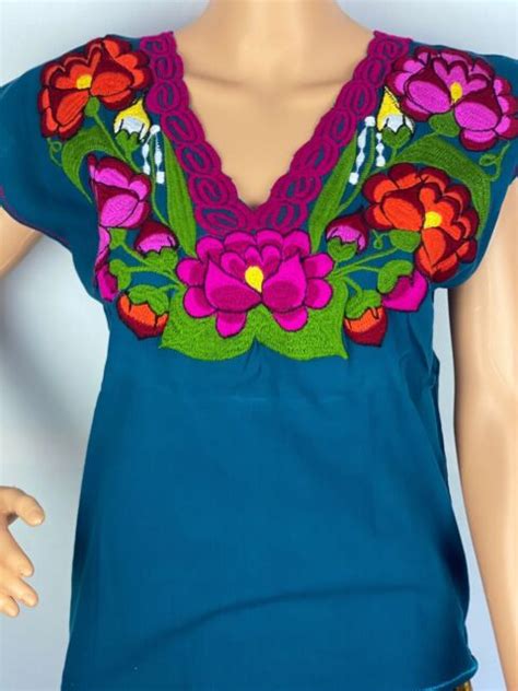 Blusa Tipica Guatemalteca Bordada Embroidered Guatemalan Blouse One M