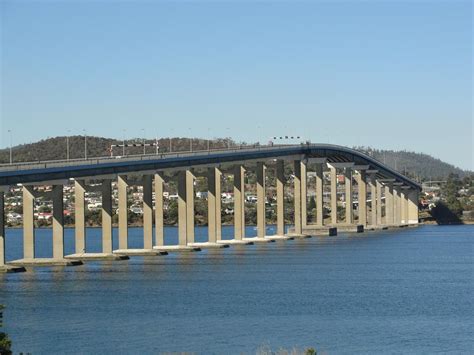 Tasman Bridge (Hobart, 1964) | Structurae