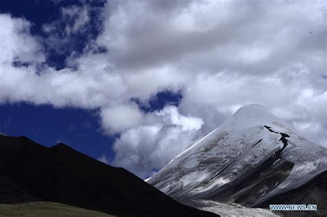 Kunlun Mountains In Nw China S Qinghai Province