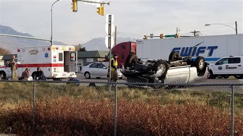 West Haven Car Crash Sends Three People To Hospital