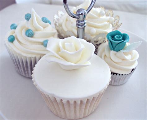 Teal Wedding Cupcakes | Chocolate and vanilla cupcakes decor… | Flickr