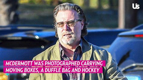 Dean Mcdermott Spotted With Moving Boxes After Deleting Tori Spelling