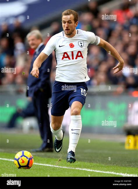 Harry Kane Tottenham Hotspur Stock Photo Alamy