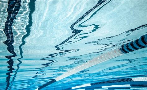 Premium Photo Swimming Pool Under Water