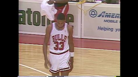 NBA | Video: Scottie Pippen Rookie highlights vs the Nets